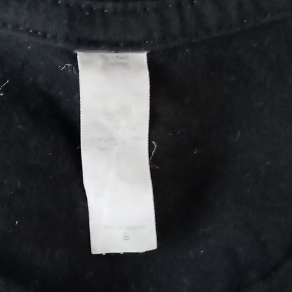 Graphic shirt Small - Picture 3 of 3